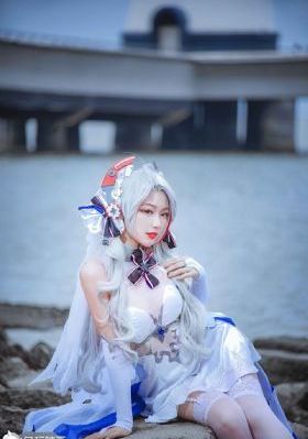 既当女儿又当老婆